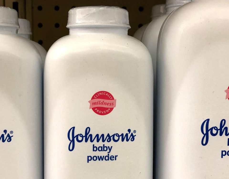 Learn About the Controversy Behind Baby Powder